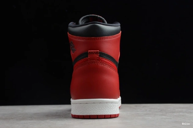 Bmlin Varsity 85 Red Jordan Air 1 High BQ4422-600 0815